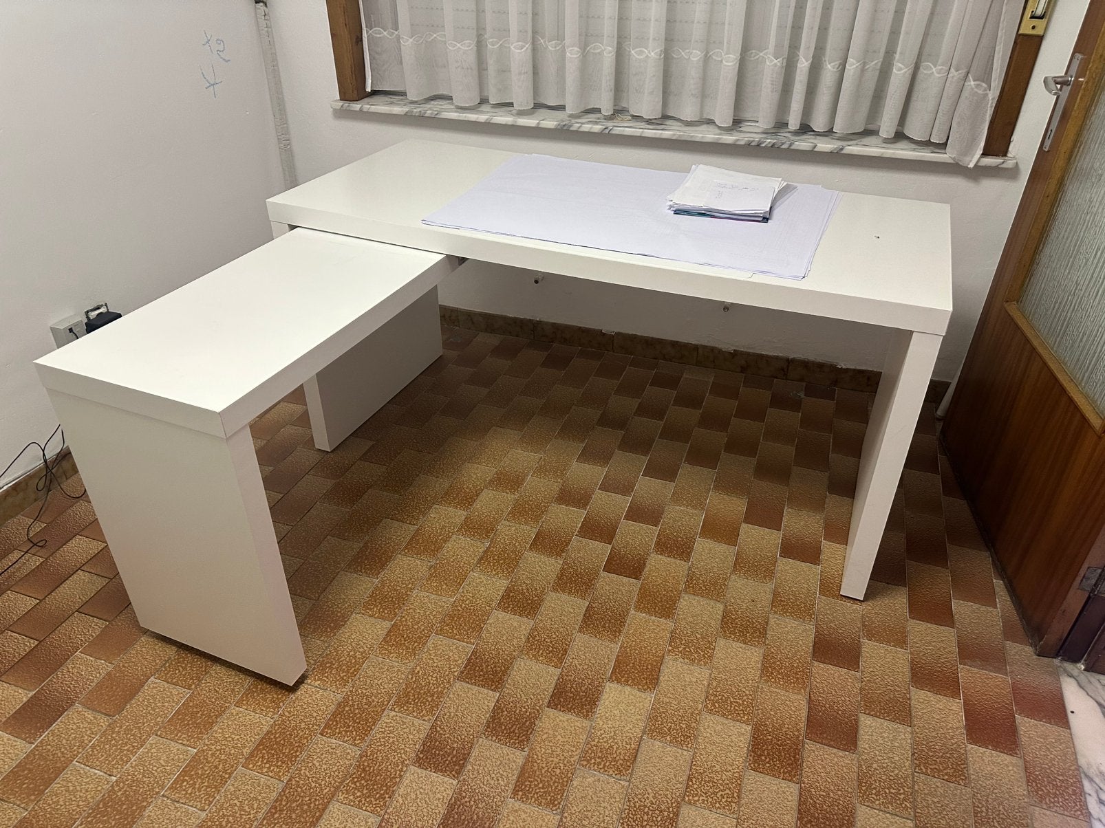 À vendre bureau prix 100€, Enlèvement, Comme neuf
