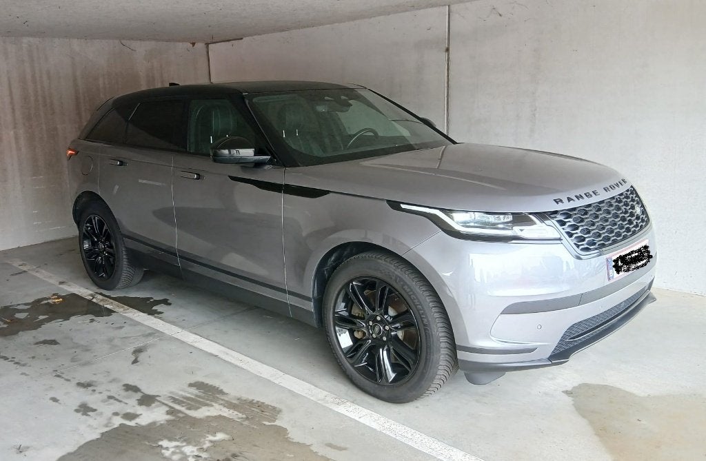 Design noir du Range Rover Velar P400E SE PHEV, Cuir, Argent ou Gris, Achat, Euro 6