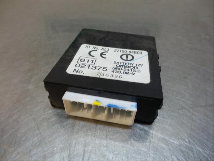 Module confort d'un Suzuki Ignis (Ignis H. 03-), -, Utilisé, -, Suzuki