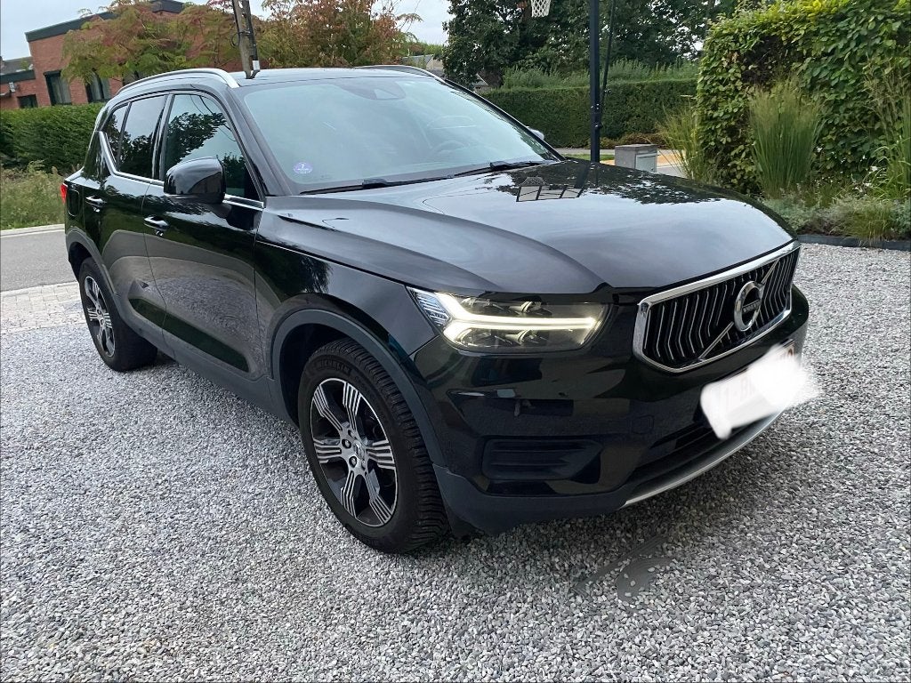 Volvo XC40 - Inscription T2, Achat, Euro 6, Entretenue par le concessionnaire, Noir