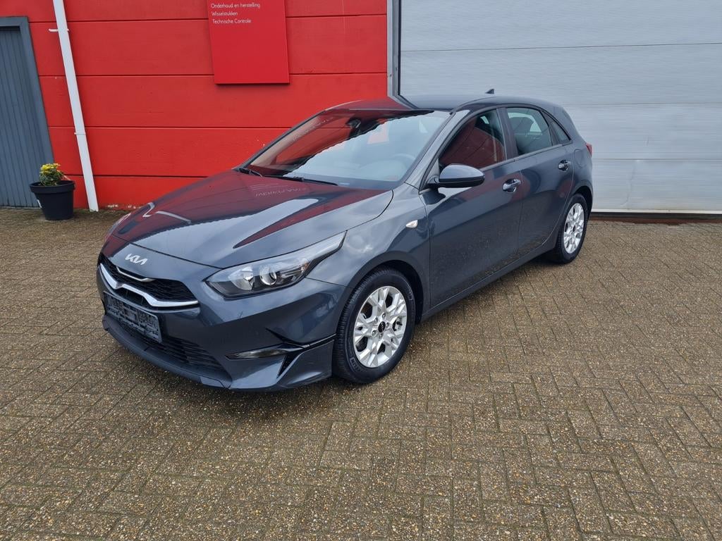 Kia Ceed 1.0 benzine 44.000km - Navi/Camera, Voorwielaandrijving, Stof, Zwart, Bedrijf
