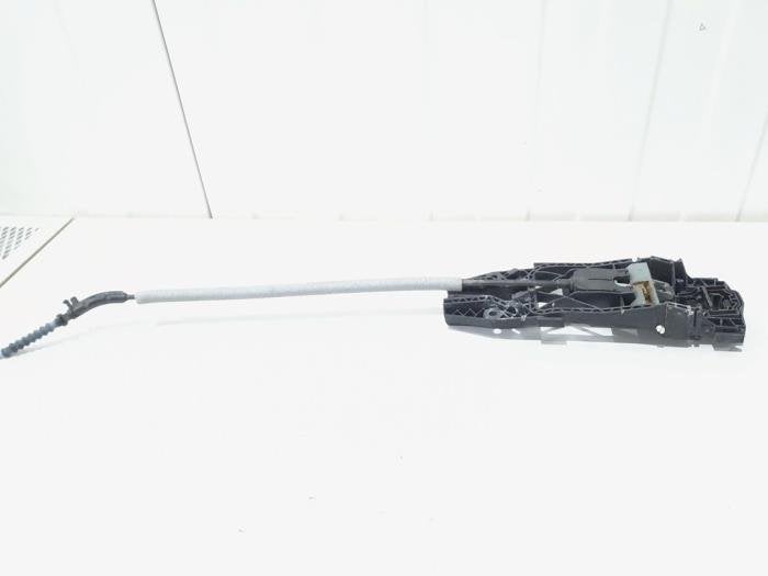 Poignée portière 4portes avant droite d'un Volkswagen Polo, Autos : Pièces & Accessoires, Volkswagen, -, 3 mois de garantie, Utilisé