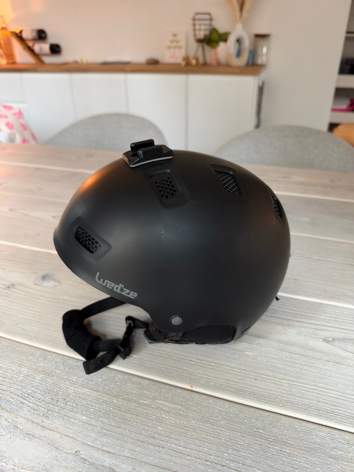 skihelm/snowboardhelm WEDZE HFS 300 black/matte verstelbaar, Autres marques, Enlèvement ou Envoi, Utilisé, Autres types