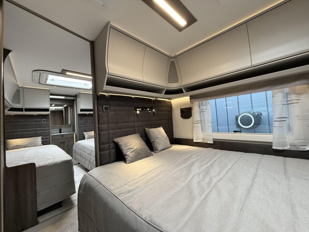 Kabe Imperial 1000 TDL E2/DU, Schokbreker, Rondzit, Bedrijf, Kabe