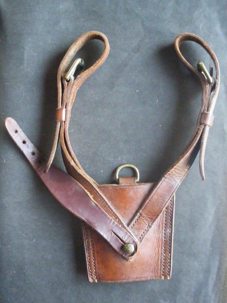 Porte-sabre belge 1845 & modèles suivants infanterie montée, Collections, Envoi, Armée de terre, Épée ou sabre