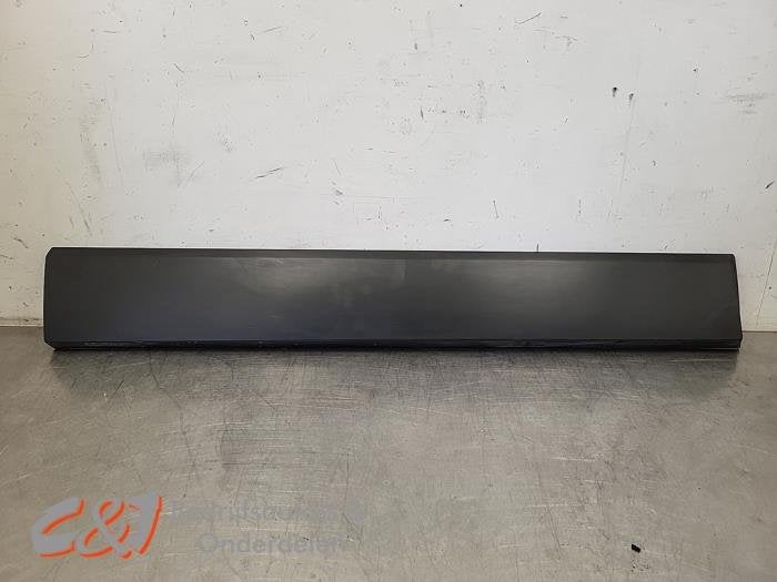 Sierstrip van een Opel Vivaro, Gebruikt, -, -, Opel