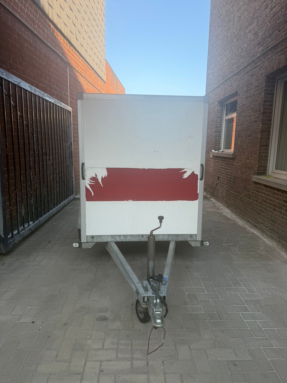 Gesloten aanhangwagen 750 kg, Auto diversen, Ophalen, Zo goed als nieuw