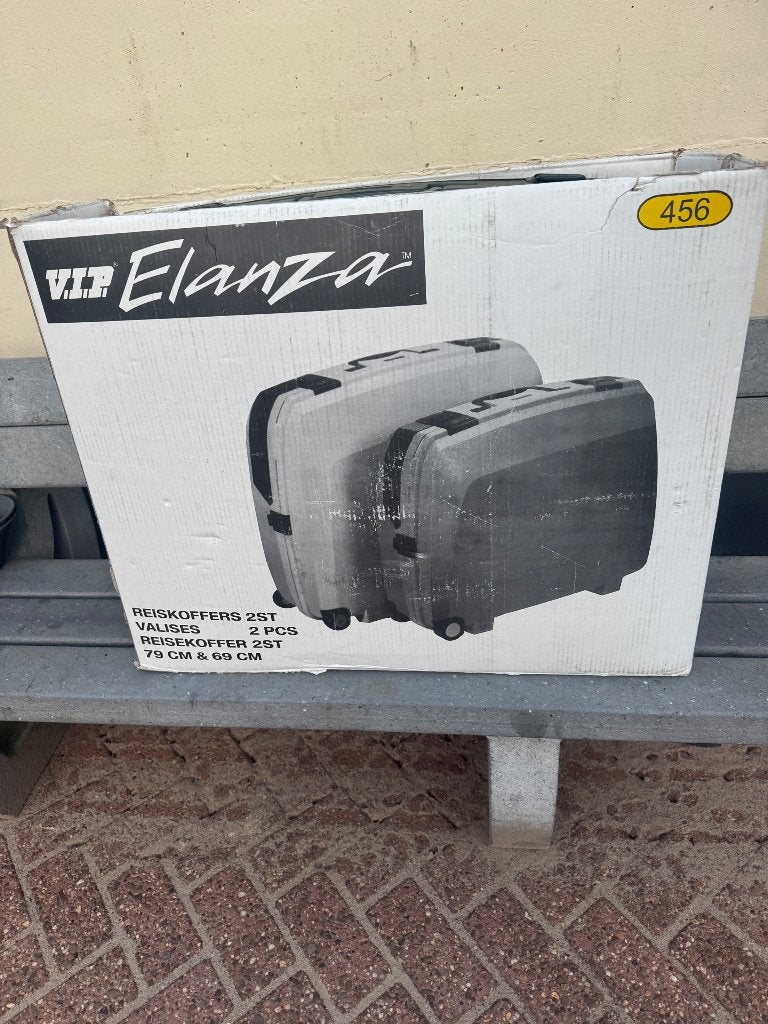 2 reiskoffers, Ophalen, Zo goed als nieuw, Hard kunststof, 70 cm of meer