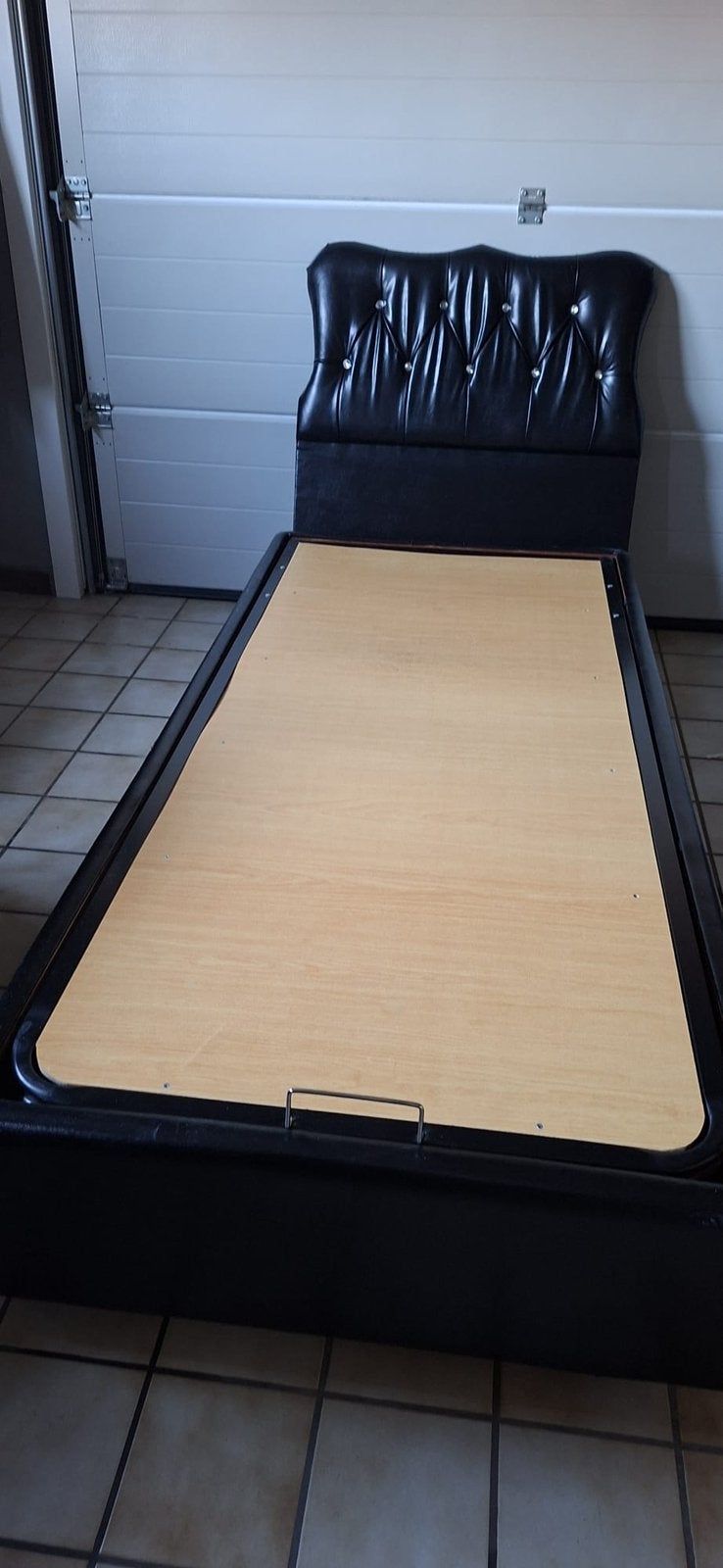 Bed, Huis en Inrichting, Slaapkamer | Boxsprings, Ophalen, Zo goed als nieuw