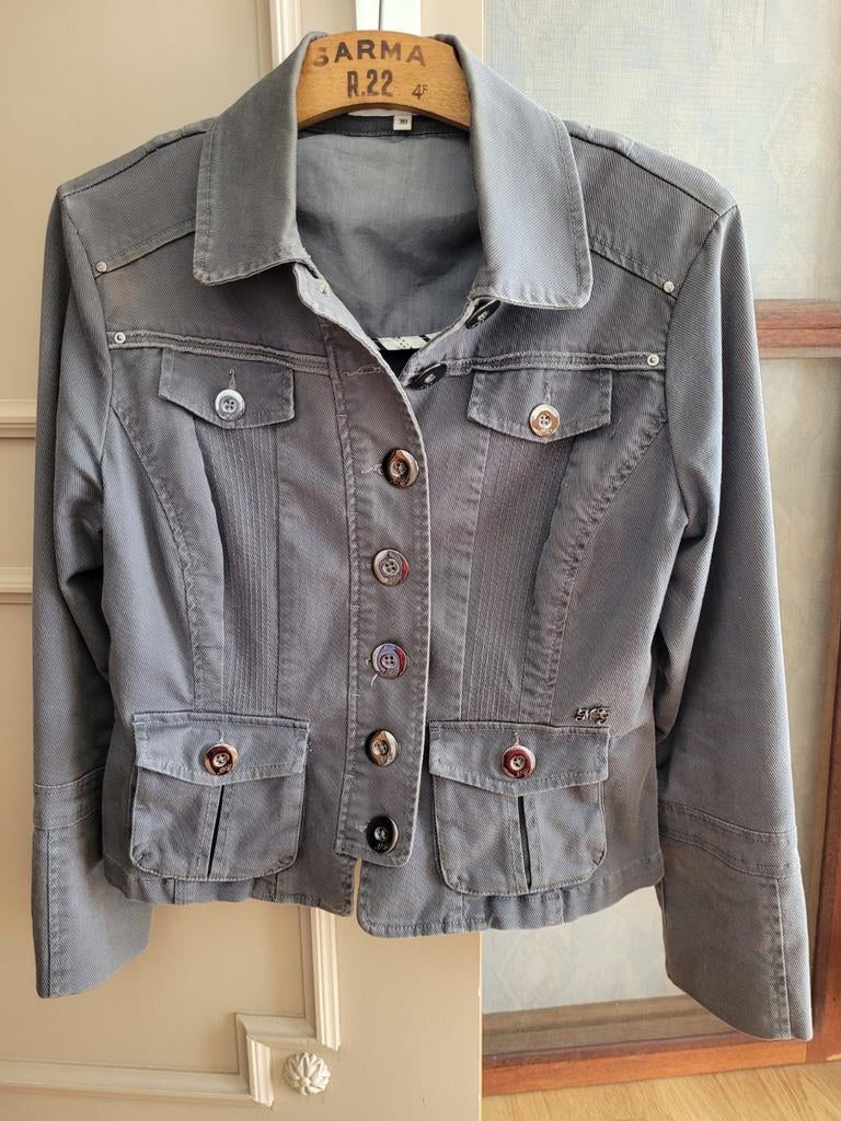 Vlot  dames zomerjasje Mc Gregor Mt 38, Kleding | Dames, Jasjes, Kostuums en Pakken, Ophalen, Maat 38/40 (M), Grijs