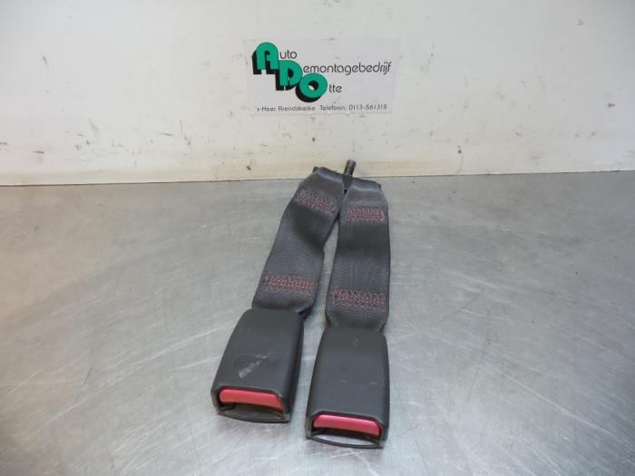 Insertion ceinture de sécurité arrière droite d'un Chevro, -, 3 mois de garantie, Utilisé, -