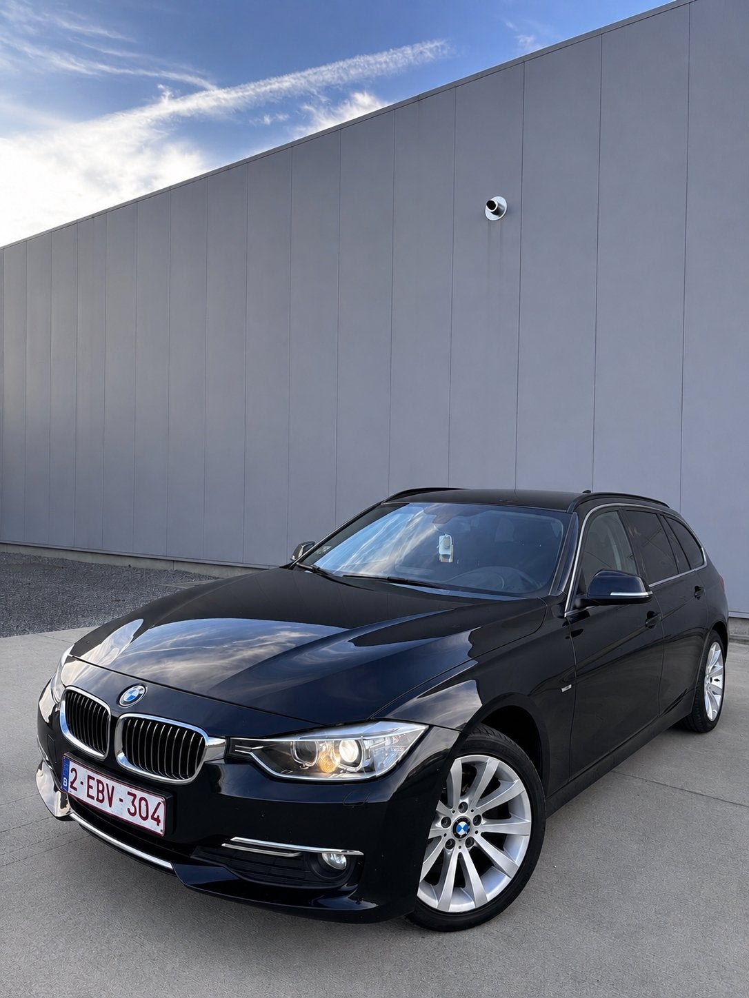 Bmw 318d f31 boîte automatique xenon cuir 6000€, Autos, Euro 5, Achat, Carnet d'entretien, Noir