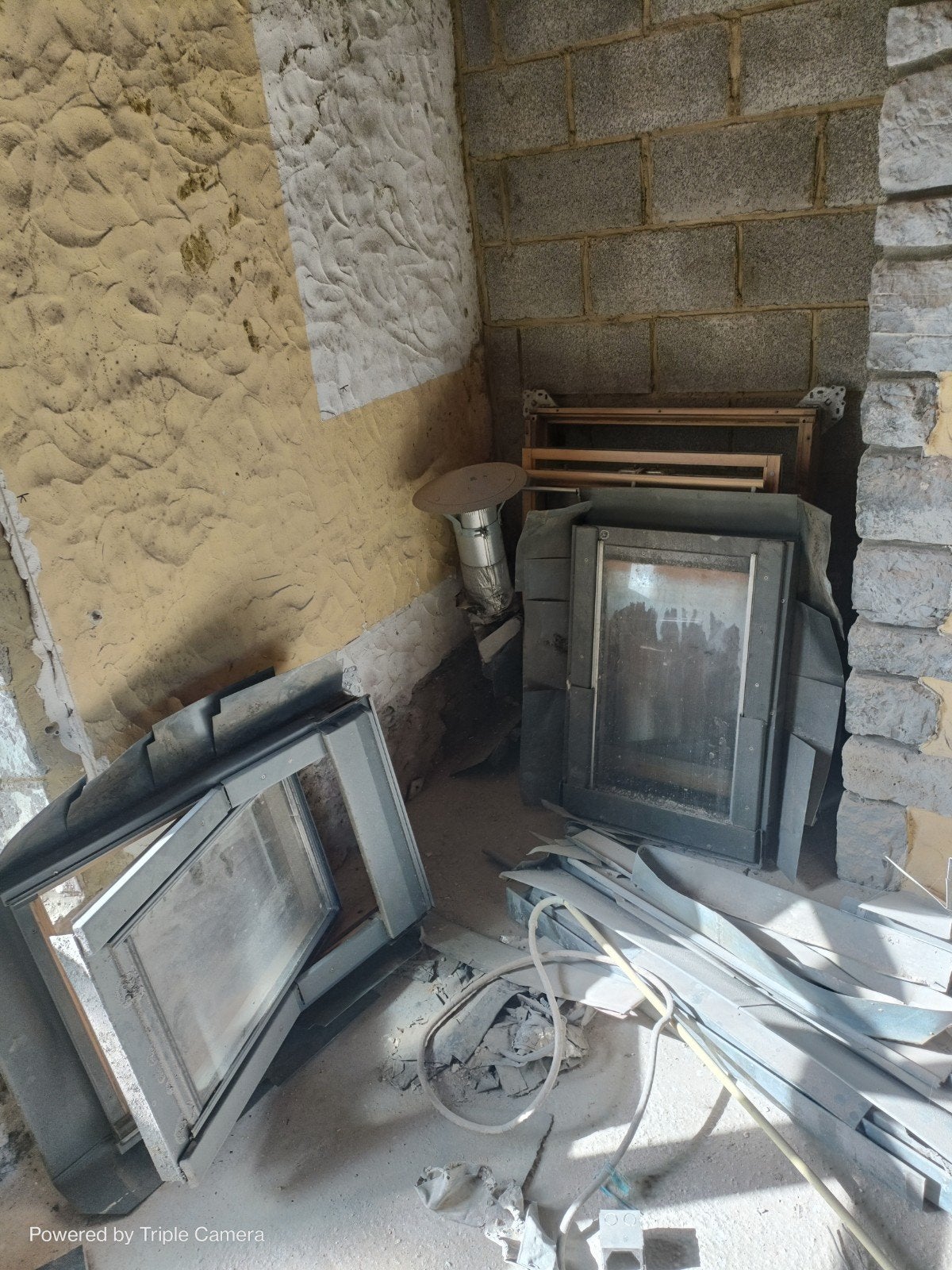 Velux, Enlèvement