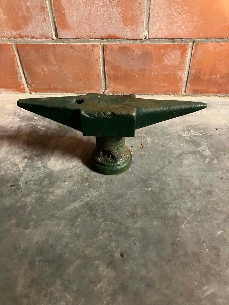 Compact antiek/vintage aambeeld, Ophalen