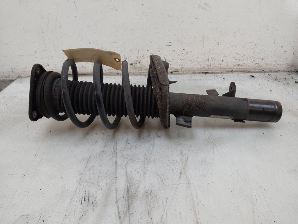 AMORTISSEUR OU ABSORBEUR DE CHOC AVANT DROIT C-Max (DXA), Henry-Ford-Straße  1
50735  Köln, DE, Ford-Werke GmbH, Kunden@ford.com