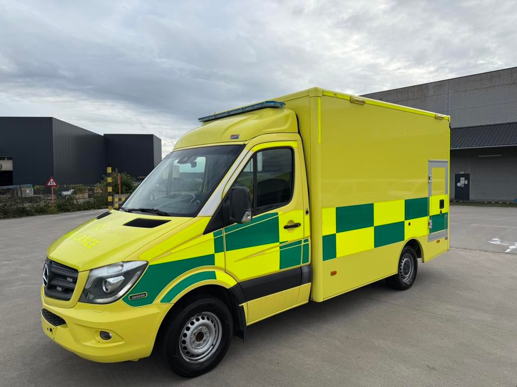 Ambulance  Mercedes Sprinter 3.0 , 2016 , 196.000  KM, Autos, Achat, Euro 6, Entreprise, Mercedes-Benz