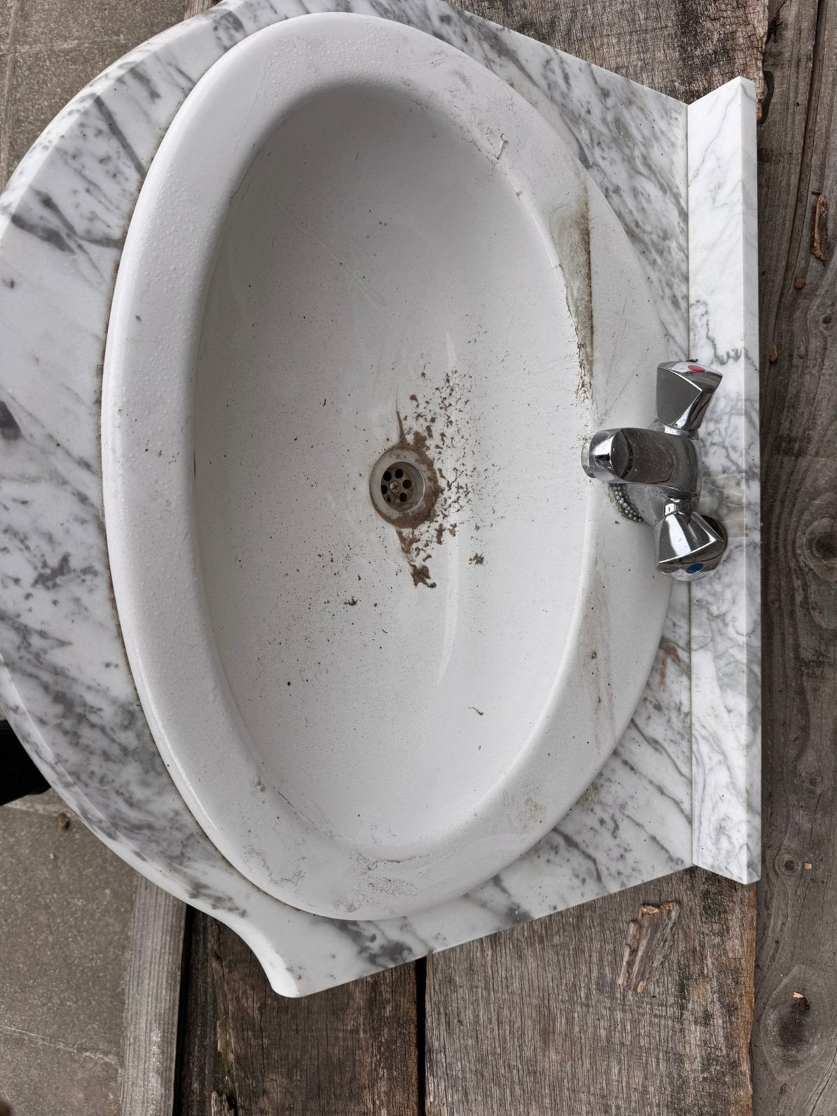 Lavabo met kraan en marmer rondom, Huis en Inrichting, Ophalen, Zo goed als nieuw