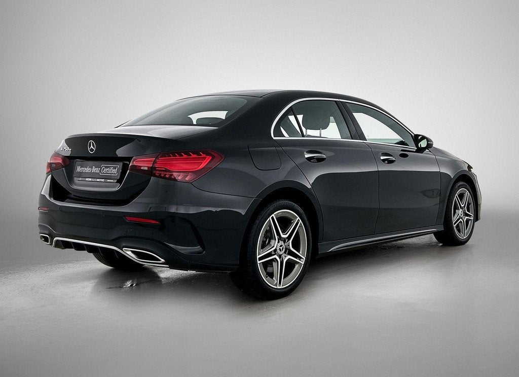 Mercedes-Benz A-klasse 250 e Berline AMG Line | Verwarmde Ze, Stof, Gebruikt, 16 kWh, Zwart
