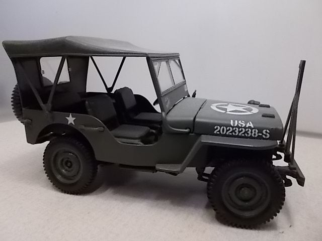 Jeep Solido 1/18 ww 2, Enlèvement ou Envoi, Comme neuf, Plus grand que 1:35, Diorama