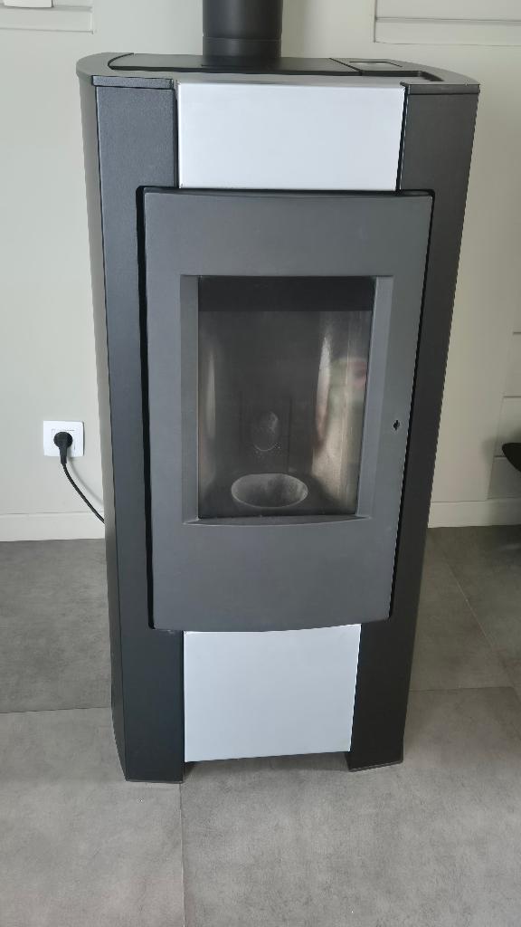 Rika Pico Pelletkachel 9kW, Ophalen, Gebruikt, Vrijstaand, Pelletkachel