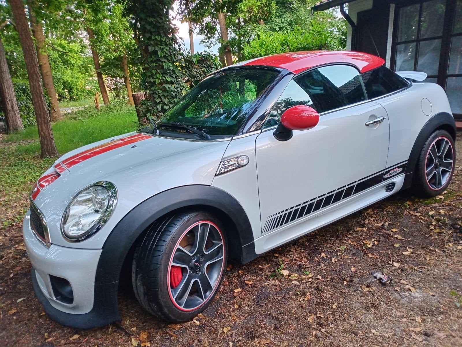 Mini John Cooper Works R59 0471 89 89 30, Rouge, Achat, Boîte manuelle, Bluetooth