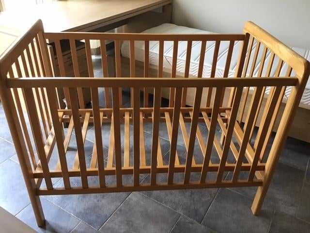 Kinderbedje / parkje - volledig met alle toebehoren, Gebruikt, 100 cm of meer, Minder dan 140 cm, Ophalen