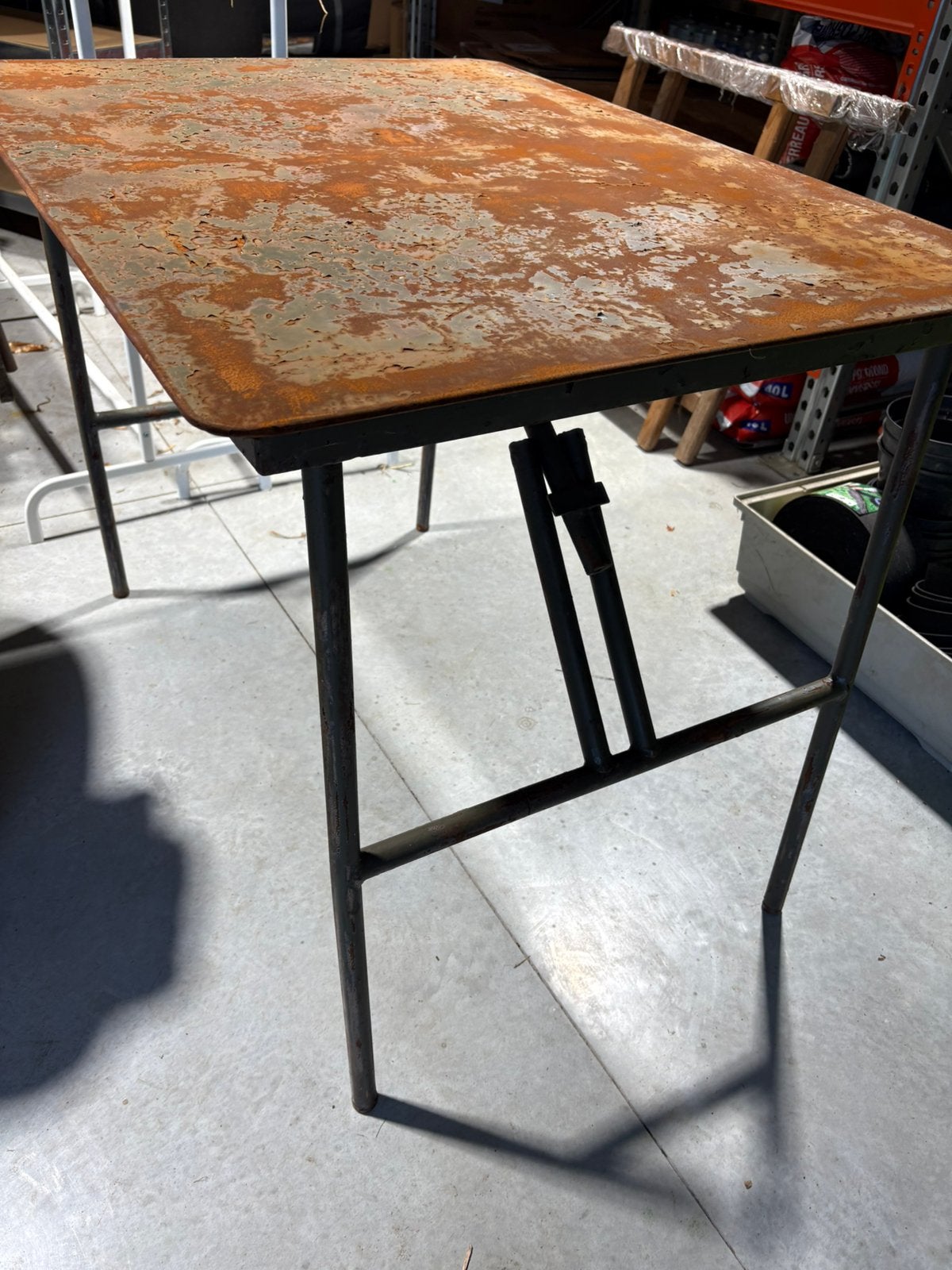 Vintage metalen set : tafel en 4 klapstoelen, Huis en Inrichting, Ophalen, Gebruikt