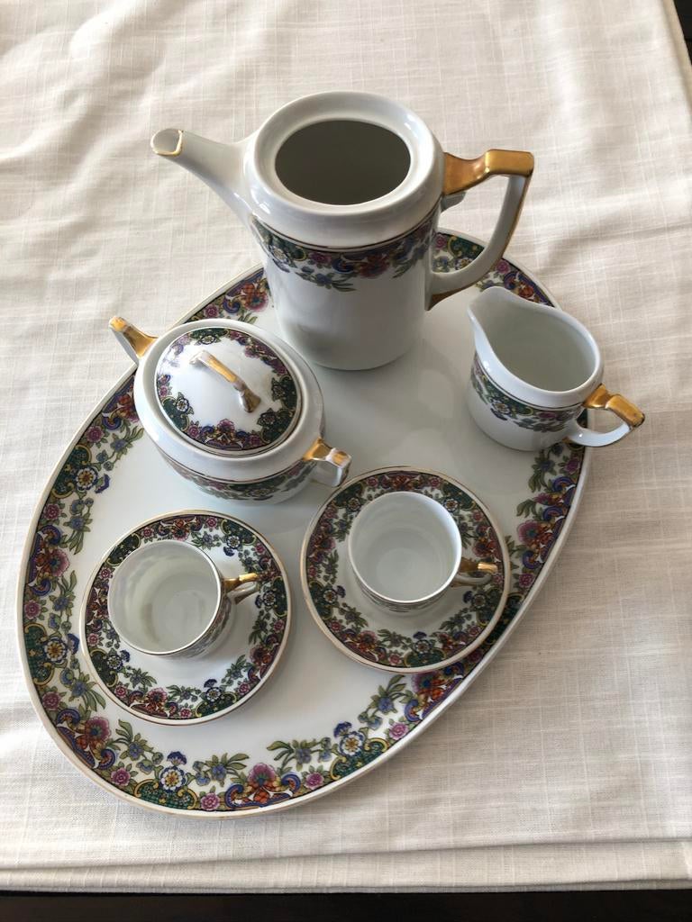 Poreseleinen mini servies, Antiek en Kunst, Antiek | Servies compleet, Ophalen of Verzenden