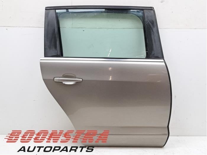Portier 4Deurs rechts-achter van een Peugeot 5008, Gebruikt, -, Deur, -