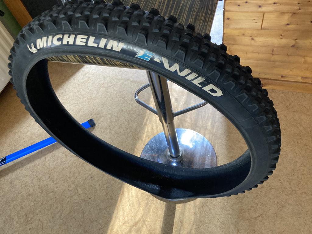 PNEU AVANT MICHELIN E-WILD COMP LINE 29X2.60 TUBELESS, Vélos & Vélomoteurs, Vélos Pièces, Comme neuf, Pneu, Enlèvement ou Envoi