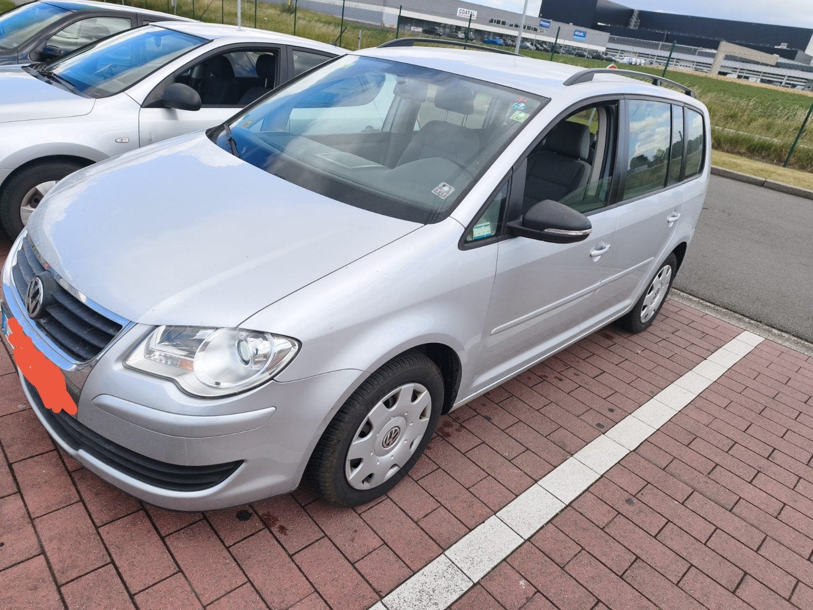 Volkswagen Touran 7 places essence avec contrôle technique, Autos, Achat, 7 places, 5 portes, Berline