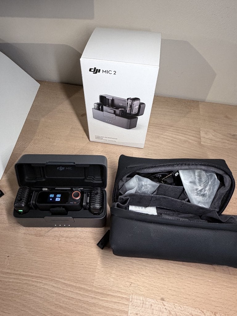 DJI Mic 2 (2 TX + 1 RX + étui de chargement), Musique & Instruments, Microphones, Enlèvement, Comme neuf, Sans fil
