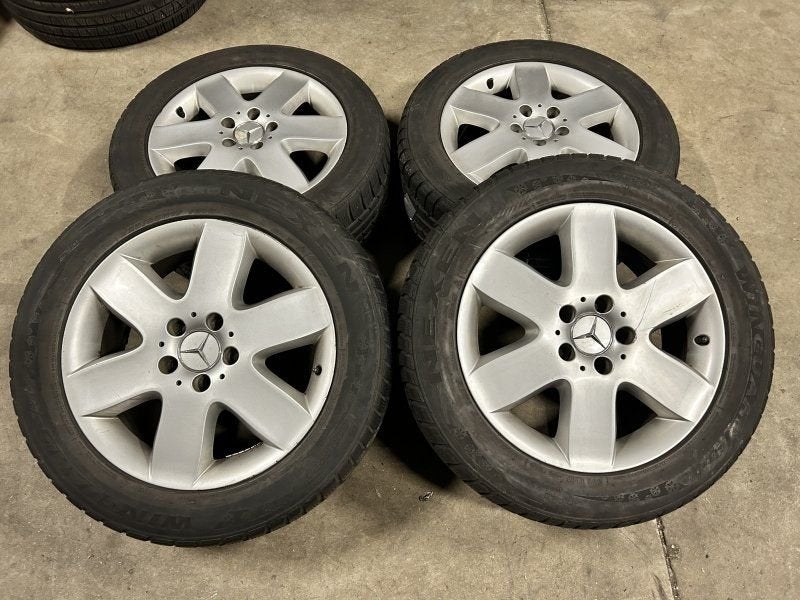 17 inch originele velgen + winterbanden Mercedes Vito / V kl, Pneus et Jantes, Pneus hiver, -, 17 pouces