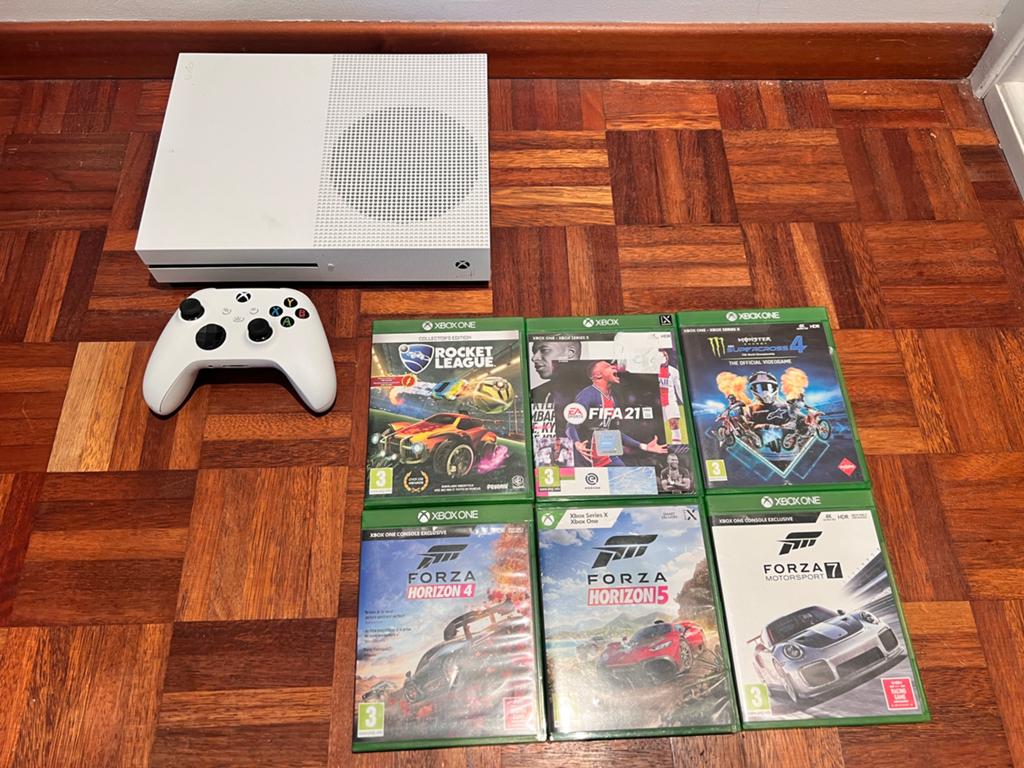 CONSOLE XBOX ONE S - 1 MANETTE / 6 JEUX - TBE, Enlèvement ou Envoi, Comme neuf, Xbox One