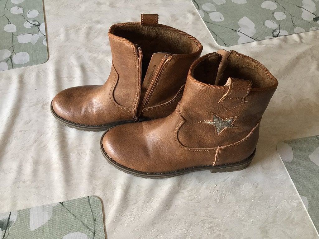 Bottes pour fille taille 28 en cuir, Enlèvement ou Envoi, Comme neuf, Bottes