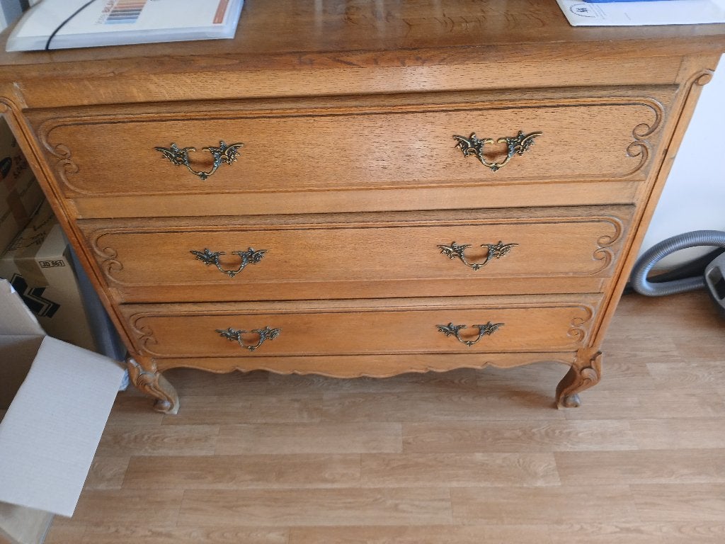 Commode, Ophalen
