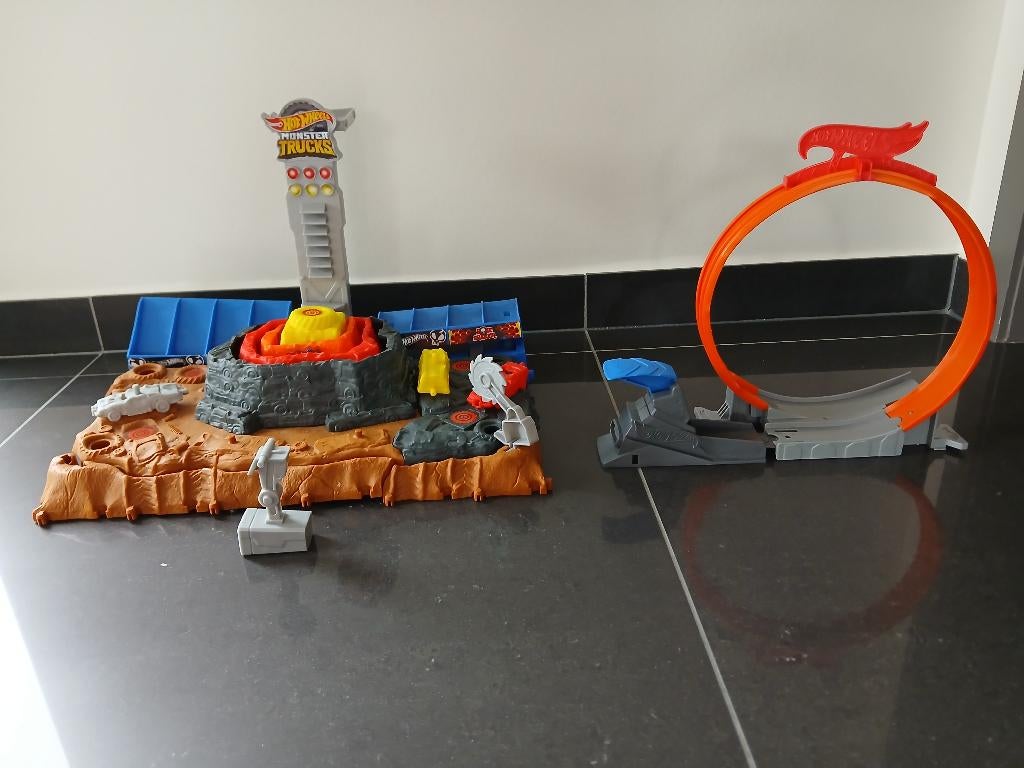 Arène et boucle Hot Wheels, Enlèvement ou Envoi, Comme neuf, Circuit, Hot Wheels