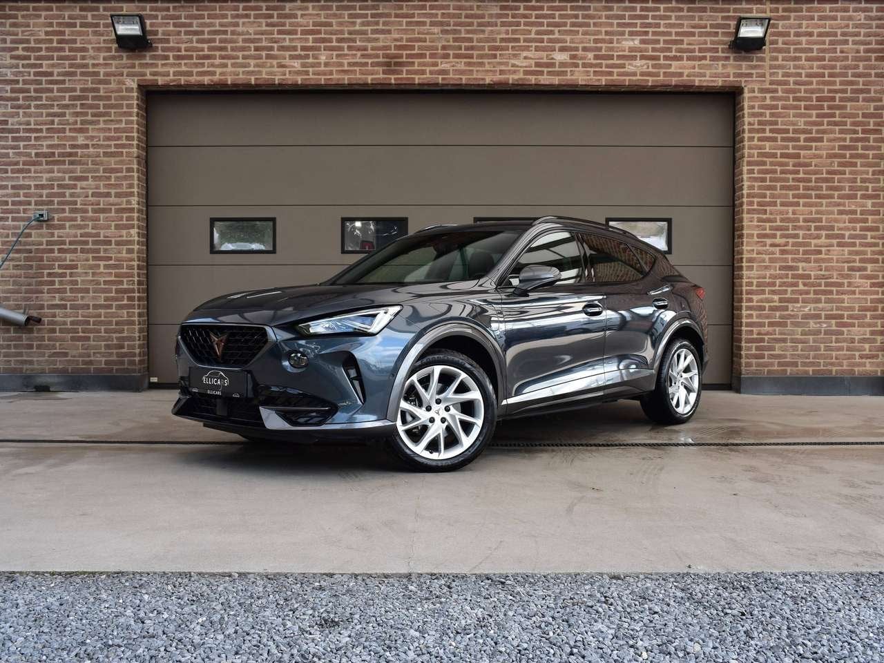 Cupra Formentor 1.4 E-HYBRID PHEV DSG / CARPLAY / GPS / CAM, Auto's, 0 min, Zwart, Formentor, 0 kg