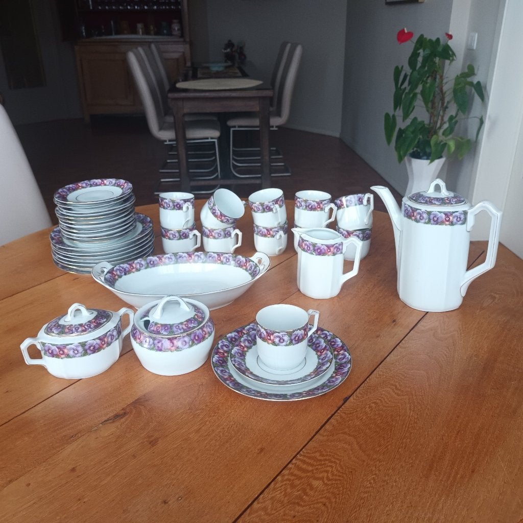 Service à petit déjeuner, Enlèvement