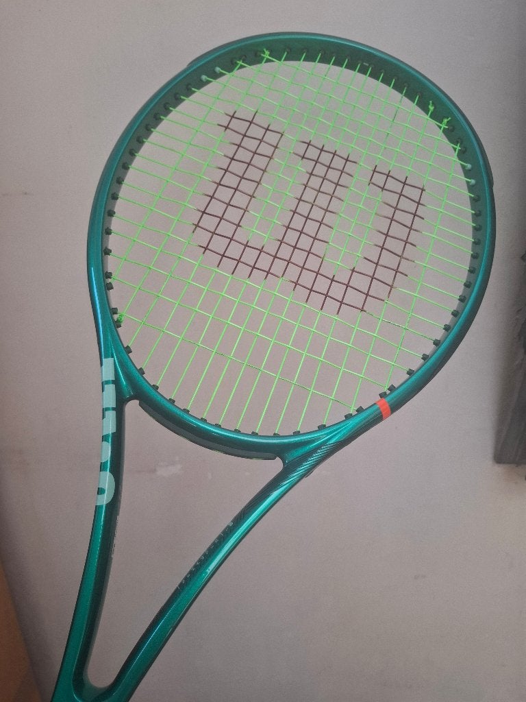 WILSON BLADE 100L V10, Neuf, Enlèvement ou Envoi, Raquette, L00