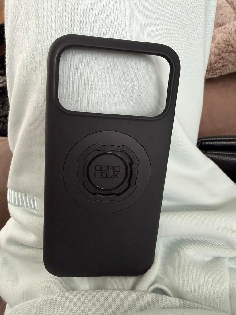 Iphone 17 pro max Quad lock hoesje, Télécoms, Téléphonie mobile | Housses, Coques & Façades | Apple iPhone, Enlèvement, Comme neuf
