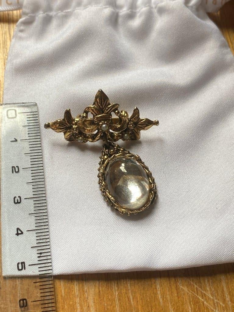 Vintage - Broche de style baroque, Bijoux, Sacs & Beauté, Broches, Enlèvement ou Envoi, Or, Autres matériaux, Moins de 4 cm