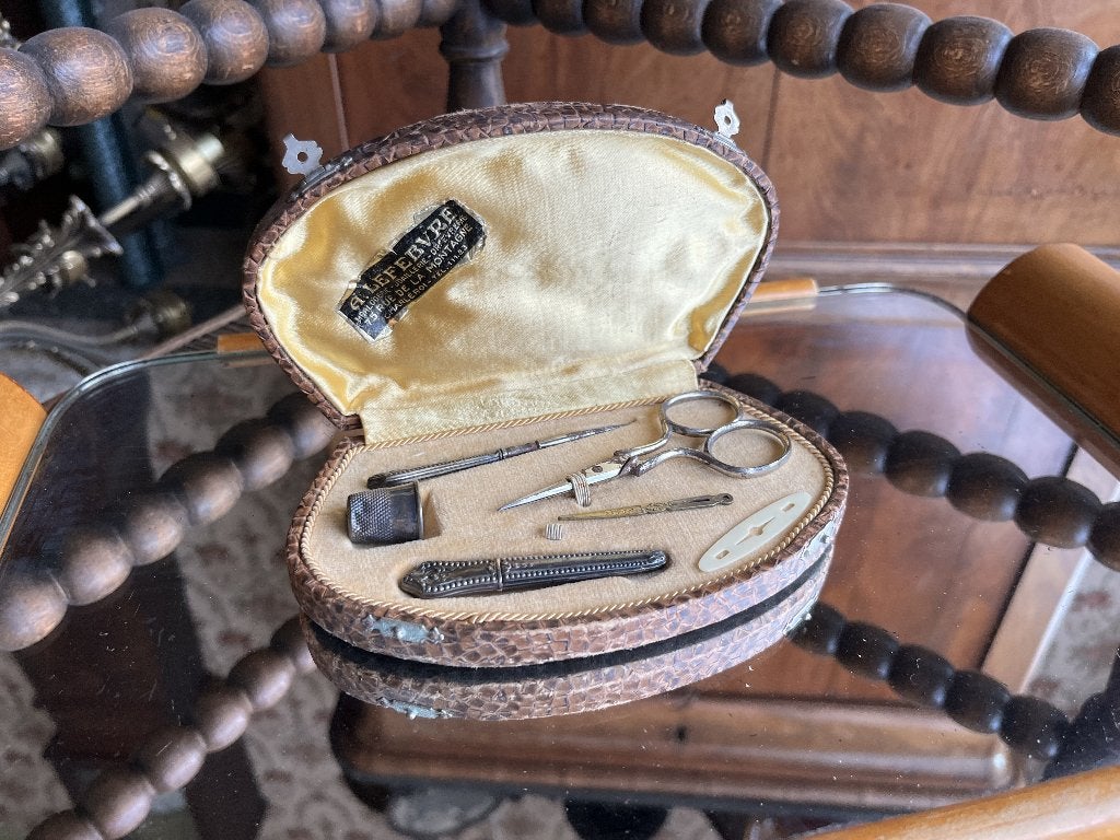 Nécessaire à couture vintage, Enlèvement ou Envoi, Utilisé, Autres types