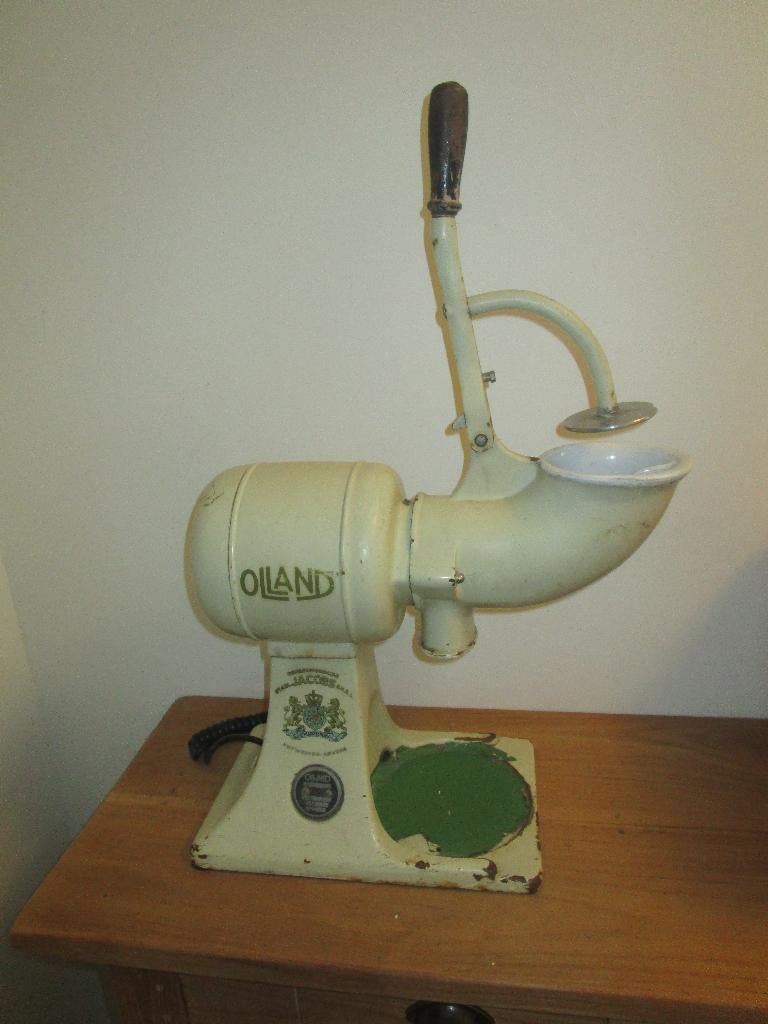 Eyecatcher: ancienne râpe à fromage vintage - Olland - €190, Collections, Rétro, Enlèvement