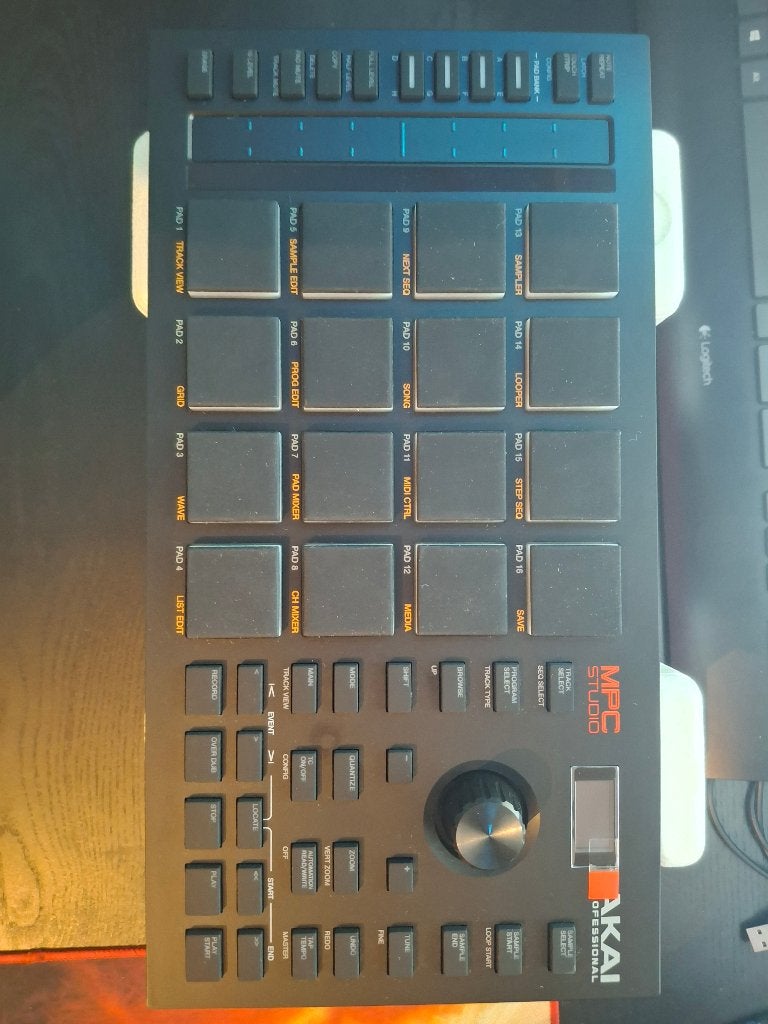 AKAI MPC Studio, Muziek en Instrumenten, Ophalen, Zo goed als nieuw