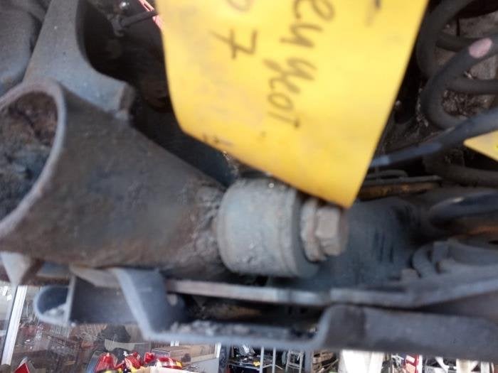 Amortisseur arrière gauche d'un Renault Clio, -, Renault, -, 3 mois de garantie