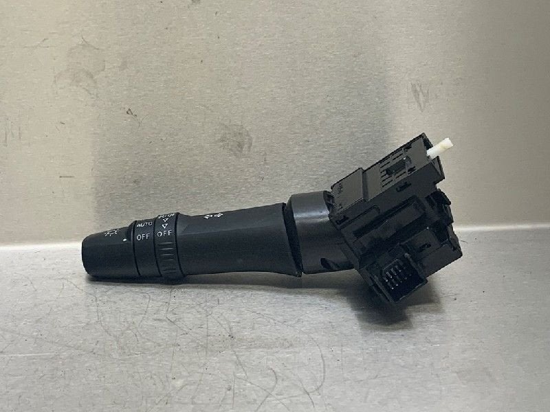 LICHTSCHAKELAAR Mitsubishi ASX (01-2010/03-2023), Gebruikt, Mitsubishi