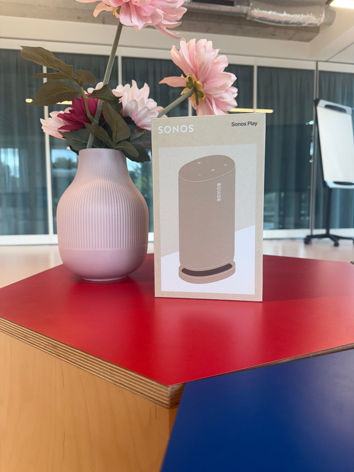 Sonos Play. Nouveau. Garantie de 2 ans. Couleur « Sand », Bluetooth, Enlèvement ou Envoi, Comme neuf, Sorento