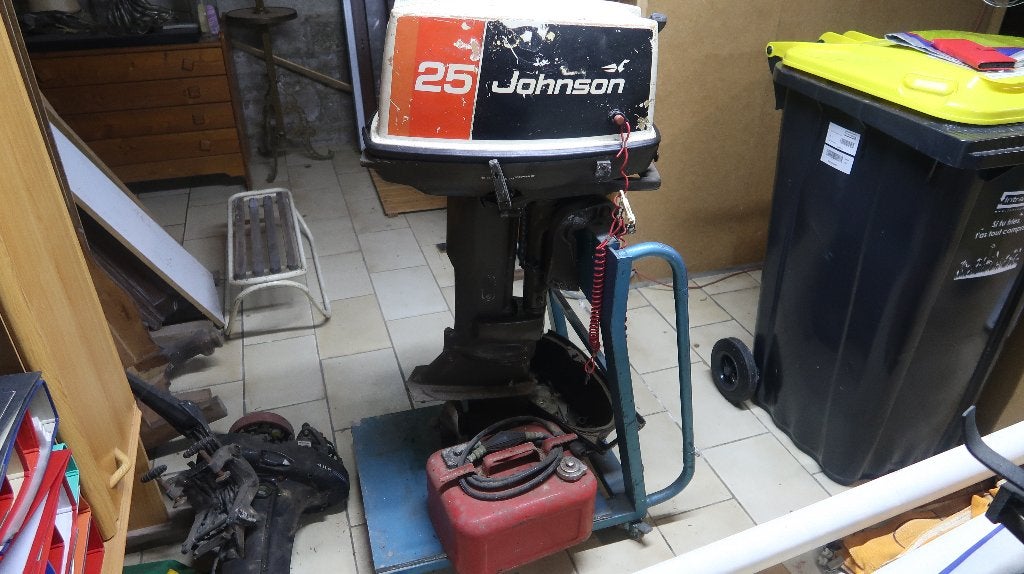 moteur hors bord, Enlèvement, Utilisé, Moteur hors-bord, Essence