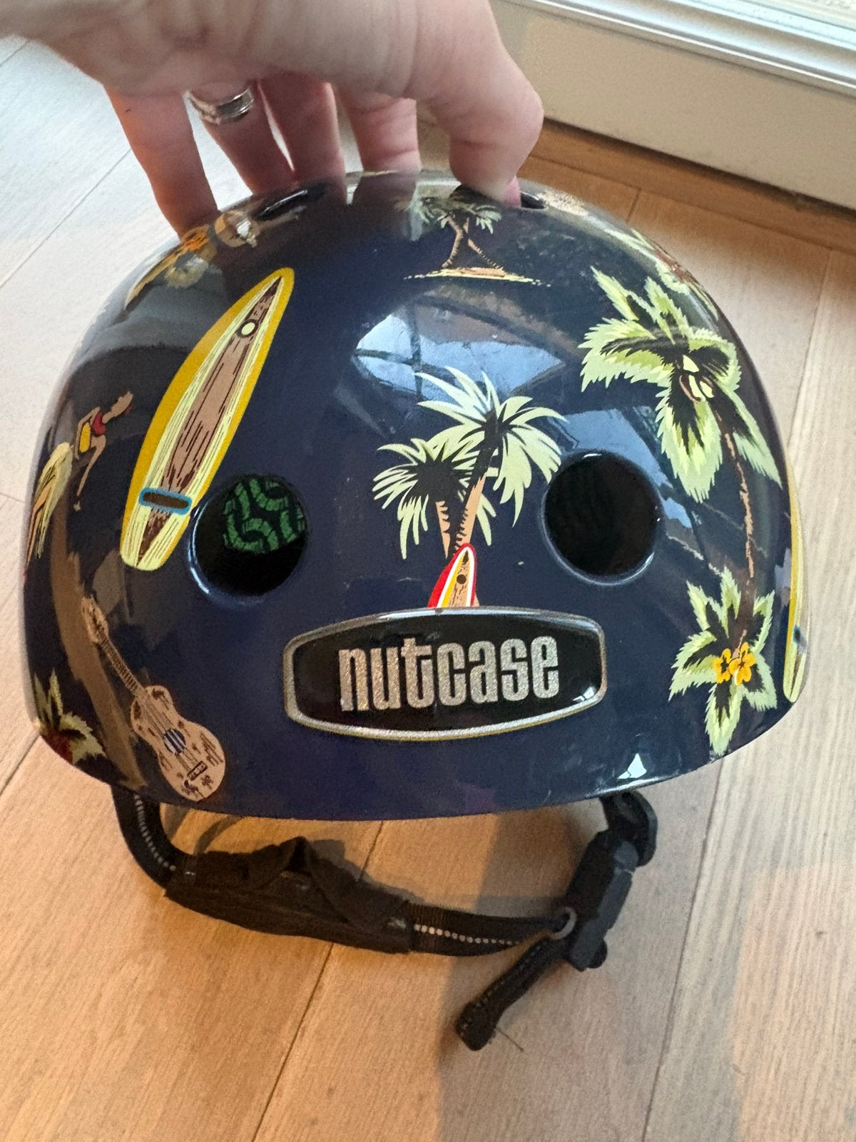 Fietshelm nutcase, Fietsen en Brommers, Ophalen of Verzenden, Zo goed als nieuw